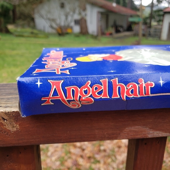 Vintage Angel Hair Spun Glass Union Wadding CO - Made In USA 2oz Box - Picture 6 of 15